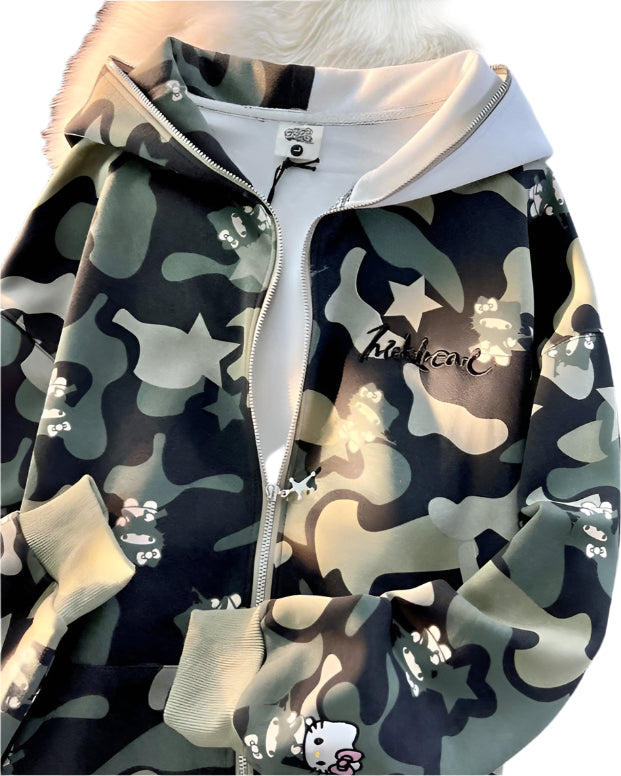 BLK SWEATER + FREE GREEN SWEATER + FREE CHAIN