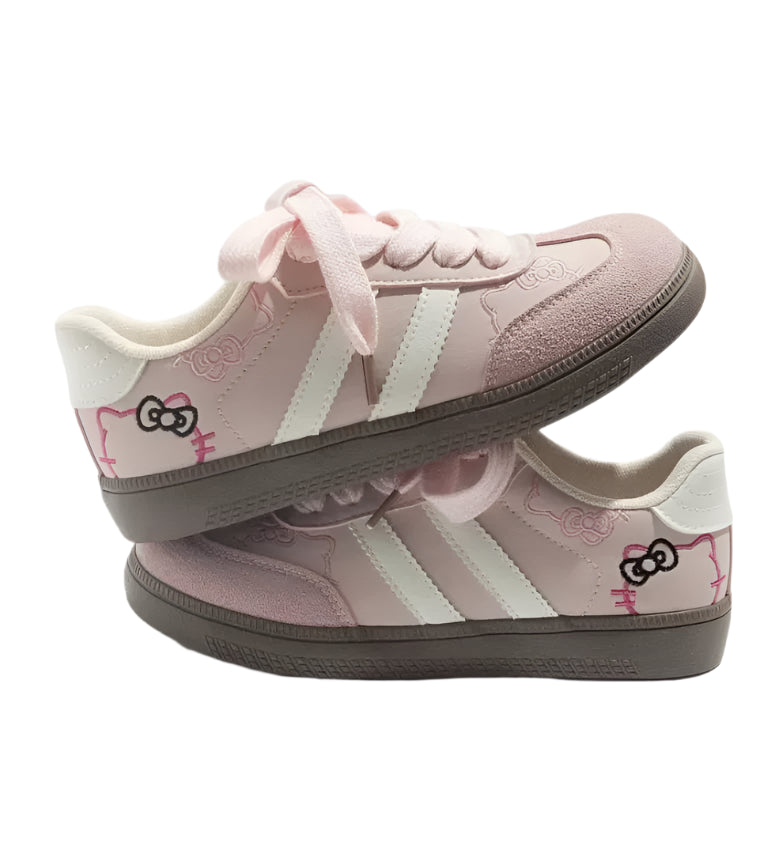 Cinnawrld Embroidery Sneakers
