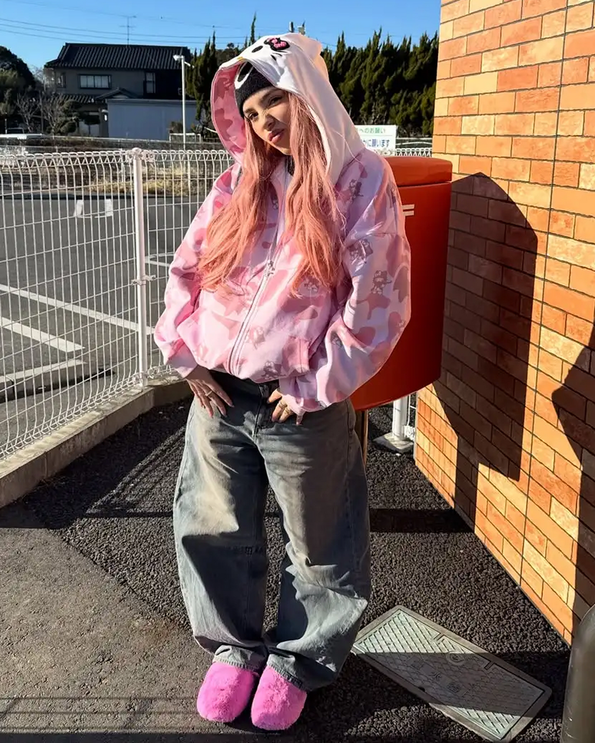 Suéter Cinnawrld Y2K